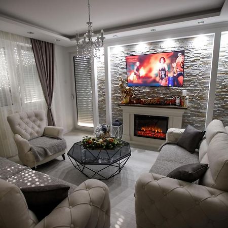 סובוטיקה Apartman Mdb Retro מראה חיצוני תמונה