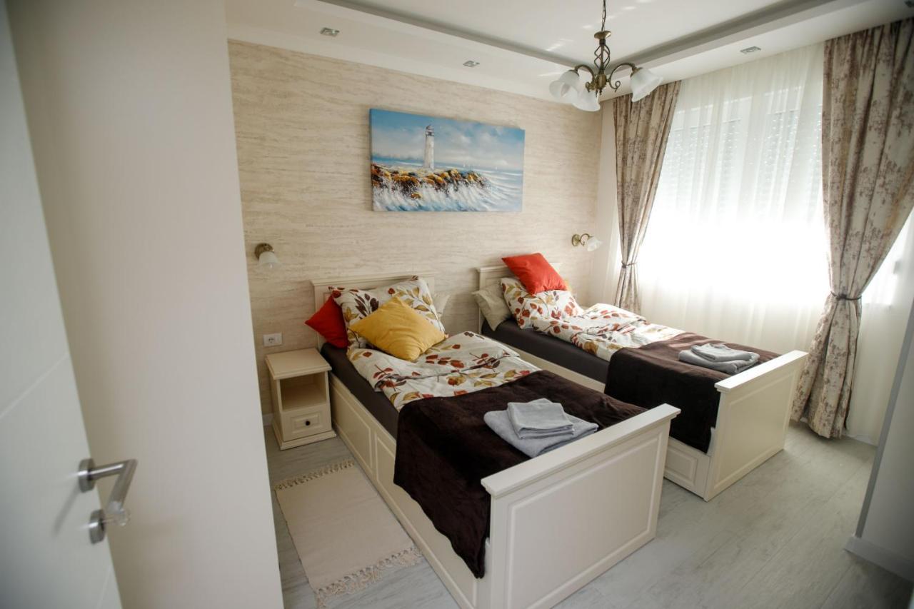 סובוטיקה Apartman Mdb Retro מראה חיצוני תמונה