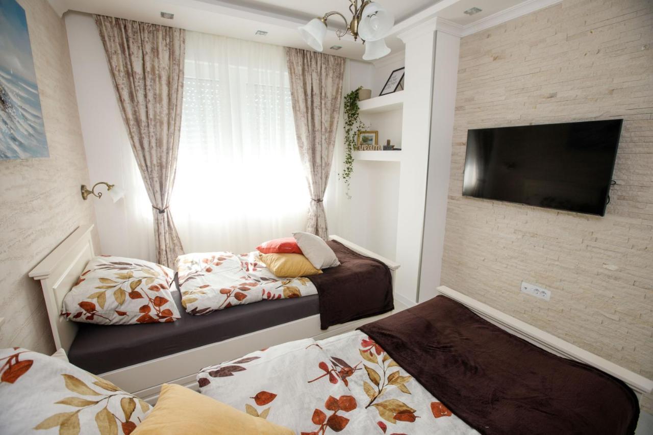 סובוטיקה Apartman Mdb Retro מראה חיצוני תמונה