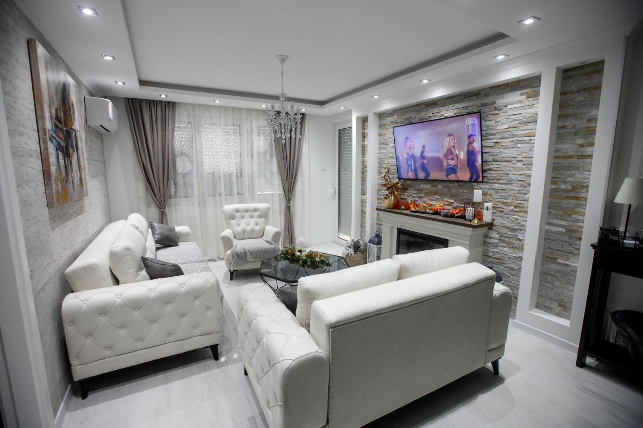סובוטיקה Apartman Mdb Retro מראה חיצוני תמונה